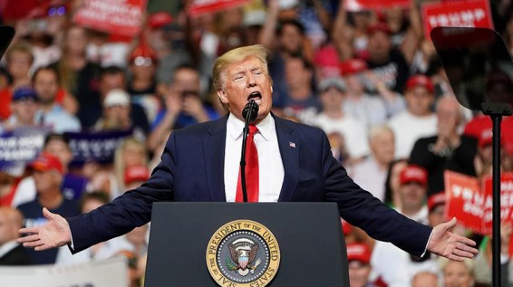Дональд Трамп объявил о намерении баллотироваться на второй президентский срок