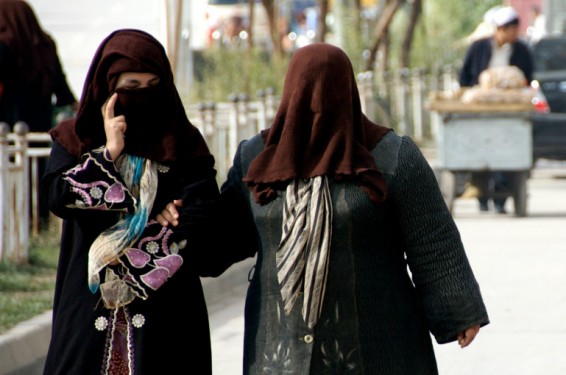 Պակիստանում ավելի քան 1000 դատարան կստեղծվի կանանց դեմ բռնության գործերը քննելու համար