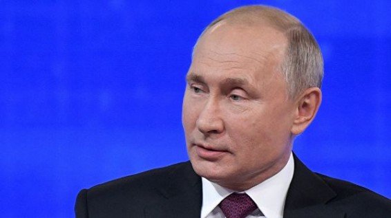 Путин раскритиковал российское руководство в девяностые годы
