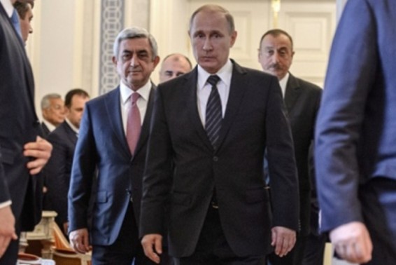 Ռուսաստանն ուզում է այնպես անել, որ չնեղացնի ո՛չ Հայաստանին, ո՛չ Ադրբեջանին. Ախոյան