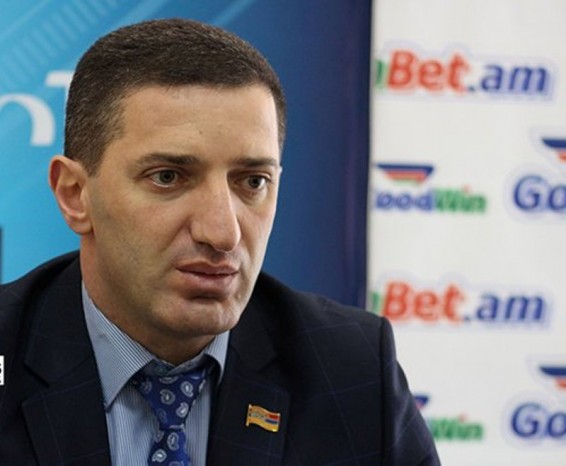 «Չզարմանաք, որ այս գրառումից հետո դարձյալ անհետանամ». Գևորգ Պետրոսյան