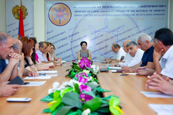 Նպաստների համակարգը պետք է դառնա ժամանակավոր աջակցության գործիք. Ժաննա Անդրեասյան