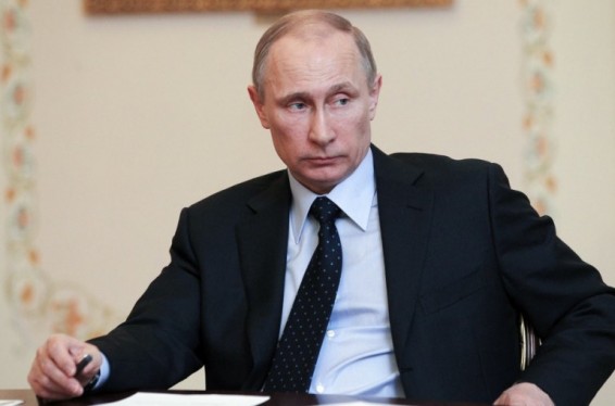 Путин продлил действие продуктового эмбарго в отношении стран, принявших антироссийские санкции