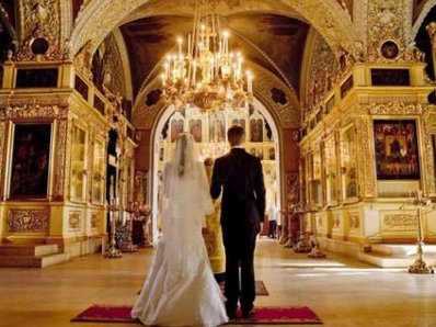 Լիտվայի կաթոլիկ եկեղեցին հրաժարվում է ամուսնացնել ամուսնական պայմանագիր կնքած զույգերին