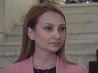 Կամայական կամ քաղաքական դիրքորոշումներ այս հարցում չեն կարող լինել. Լիլիթ Մակունցը՝ ՍԴ-ի շուրջ իրավիճակի մասին