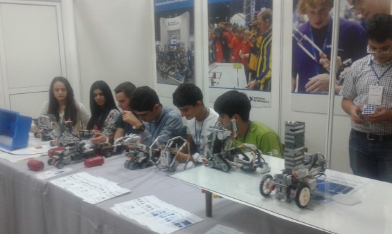 Կրթության նախարարն առաջարկում է 834 մլն դրամ հատկացնել դպրոցներում ռոբոտատեխնիկական լաբորատորիաներ ստեղծելուն