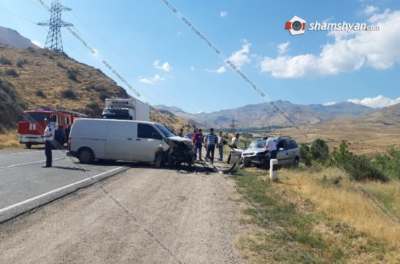 Վայոց Ձորի մարզում բախվել են Opel Zafira-ն ու Volkswagen-ը. կան տուժածներ. Shamshyan.com