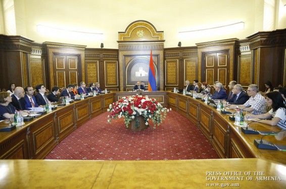 Դատաիրավական բարեփոխումները նախատեսվում է իրականացնել կարճաժամկետ և երկարաժամկետ փուլերով. կայացել է Հակակոռուպցիոն քաղաքականության խորհրդի առաջին նիստը