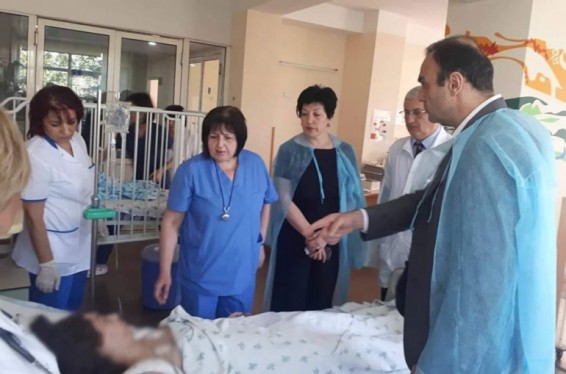 Վրաստանում ավտովթարի հետևանքով «Սուրբ Աստվածամայր» ԲԿ տեղափոխված 16- ամյա աղջիկը վիրահատվել է