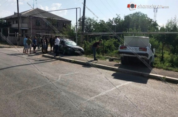 Արարատի մարզի Կանաչուտ գյուղում բախվել են Opel-ն ու ՎԱԶ-2107-ը. կա տուժած. Shamshyan.com