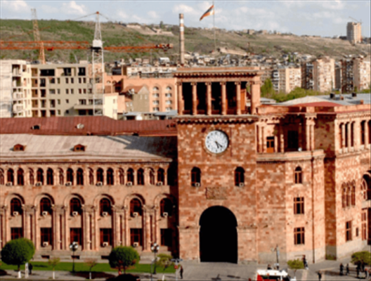 Մեկնարկել է կառավարության նիստը. կսահմանվի 2008-ի մարտի 1-2-ը տուժած անձանց աջակցության ձևը, չափը, աջակցության տրամադրման կարգը. ուղիղ