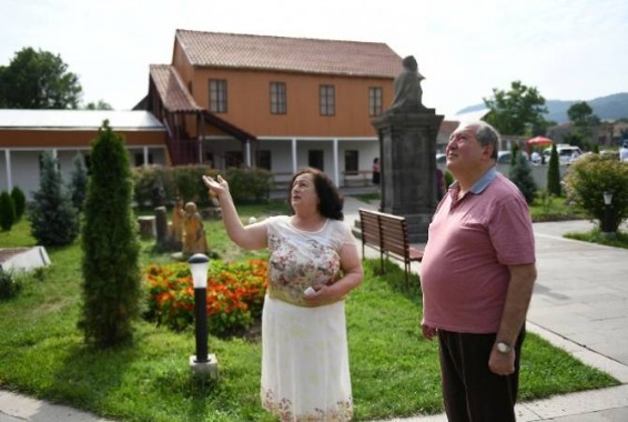 Президент Армен Саркисян  посетил село Дсех,  где родился Ованес  Туманян