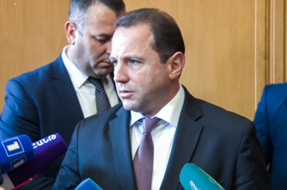 Ռազմական անակնկալներ են լինելու. Դավիթ Տոնոյանը՝ սպառազինությունների ձեռքբերման մասին