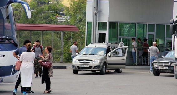 Устранение длинных очередей на КПП 