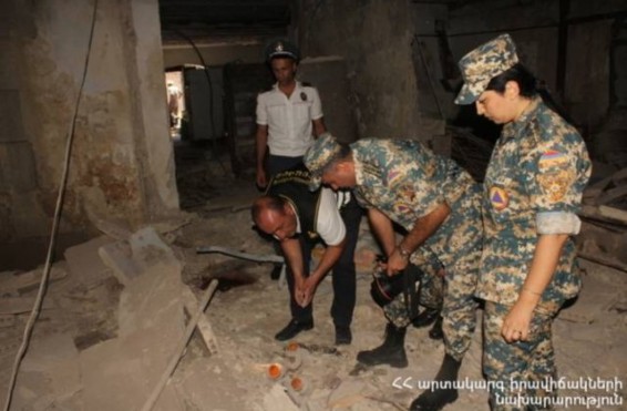 Քոչինյան փողոցի շինություններից մեկում պայթյունից հետո մեծ քանակությամբ զինամթերք է հայտնաբերվել