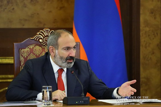 Армения находится в институциональном кризисе: Пашинян рассказал о секретном докладе
