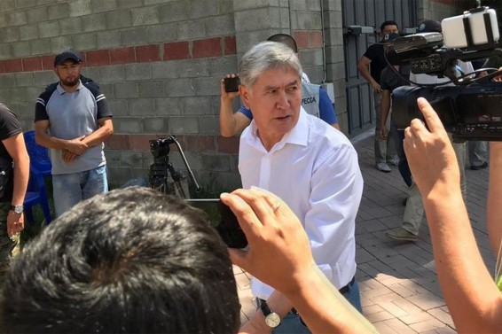 Աթամբաևը շնորհակալություն է հայտնել գրոհի ժամանակ իրեն պաշտպանած կողմնակիցներին