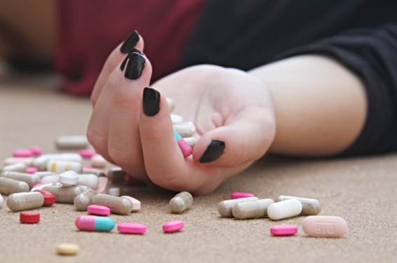 33-ամյա կինը եկեղեցու բակում փորձել է ինքնասպանություն գործել