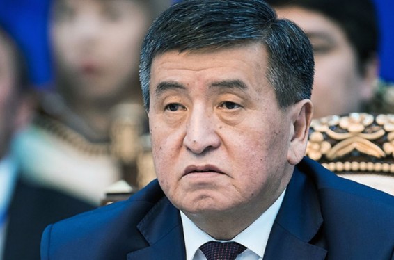 «Չափազանց ցավալի է, որքան մարդիկ տուժեցին».Ղրղզստանի նախագահը մասնակցել է խորհրդարանի արտահերթ նիստին