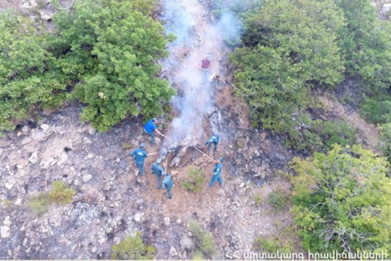 «Արևիկ» ազգային պարկում բռնկված հրդեհը շարունակվում է տարածվել. առկա է մոտ 25 ծխացող օջախ