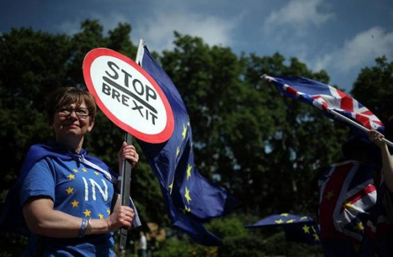 Կոշտ Brexit-ը կարող է լուրջ խնդիրներ ստեղծել քաղաքացիների համար. Եվրահանձնաժողով