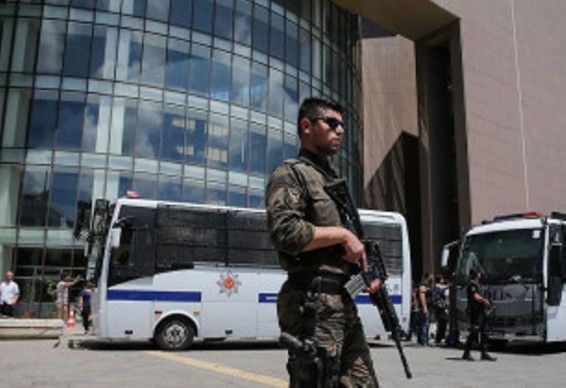 Թուրքիայում հակագյուլենական գործողությունները նոր թափ են առնում. ձերբակալվել է արդարադատության համակարգի 173 աշխատակից