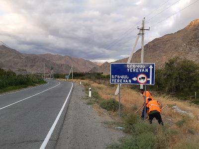 Քաջարան-Մեղրի ճանապարհը ծանրաքարշ եւ կցորդիչով մեքենաների համար մինչեւ նոյեմբերի 10-ը փակ է լինելու