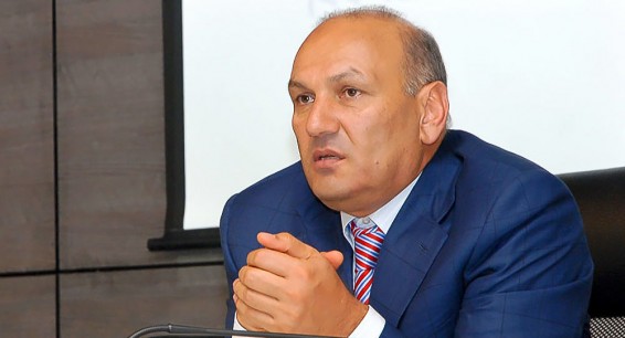 Адвокаты обжаловали арест экс-министра финансов Армении Гагика Хачатряна