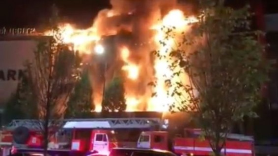 Прокуратура Чечни займётся проверкой после пожара в ТРЦ в Грозном
