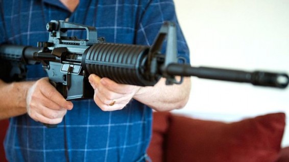 Винтовку AR-15 для розничной продажи в США временно сняли с производства