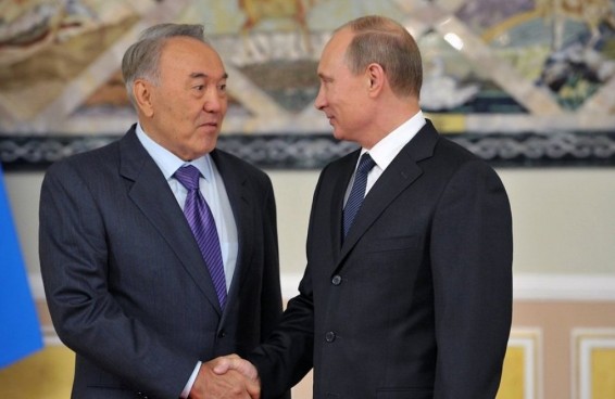 Путин поблагодарил Назарбаева за помощь в налаживании отношений с Турцией