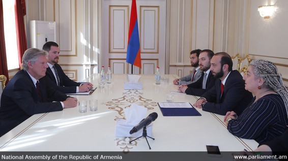 Հայաստանի նոր իշխանությունները հավատարիմ են ԵԱՀԿ Մինսկի խմբի ձևաչափով ԼՂ բանակցային գործընթացին. ԱԺ նախագահ
