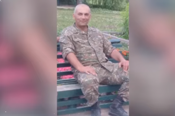 Փոխգնդապետ Արա Մխիթարյանի ծեծի գործով մեղադրանք է առաջադրվել Վայոց Ձորի մարզպետի օգնականի եղբորը