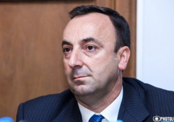Հրայր Թովմասյանի լիազորությունները դադարեցնելու հարցով նախագիծը կուղարկվի ՍԴ