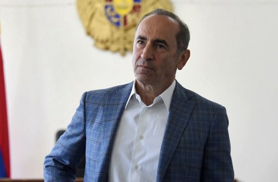 «Կոչ ենք անում դատավորներին՝ հավատարիմ մնալ սահմանադրությամբ իրենց վերապահված՝ արդարադատություն իրականացնելու առաքելությանը, փոխել Ռոբերտ Քոչարյանի խափանման միջոցը». հայտարարություն