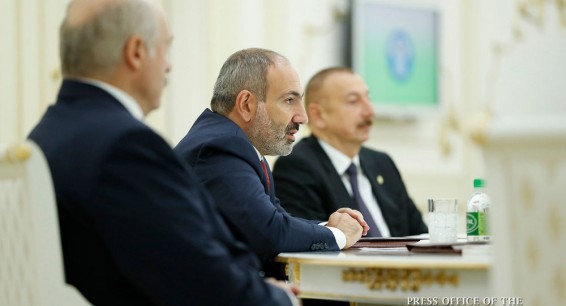 Лукашенко призвал решить конфликты на постсоветском пространстве