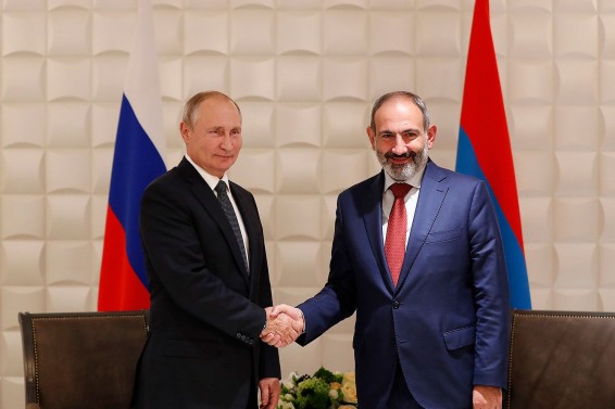 Նիկոլ Փաշինյանը հեռախոսազրույց է ունեցել Վլադիմիր Պուտինի հետ