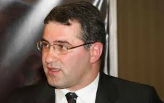 Արմեն Մարտիրոսյանը գրավի դիմաց ազատ կարձակվի