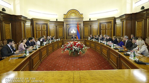 Շարունակվում են գերատեսչությունների բյուջետային հատկացումների հայտերի ուղղությամբ քննարկումները