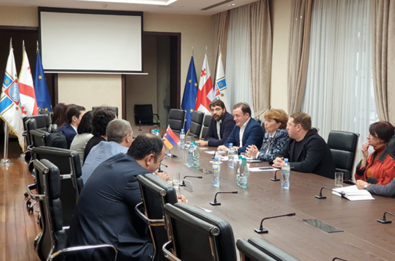 Թբիլիսիում մեկնարկել են թումանյանական օրերը. Երևանն ու Թբիլիսին կհամագործակցեն նաև քաղաքային օրենսդիր մարմինների մակարդակում
