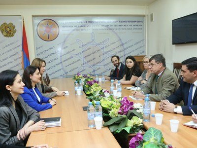 Մենք գիտակցում ենք, որ ապաինստիտուցիոնալացումը բարդ գործընթաց է, բայց նաեւ գիտենք՝ սա այլընտրանք չունի. Բաթոյան