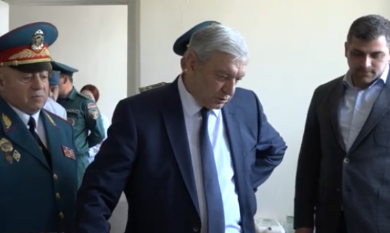 Ֆելիքս Ցոլակյանն այցելել է այրվածքներ ստացած հրշեջ-փրկարար Էդգար Գրիգորյանին