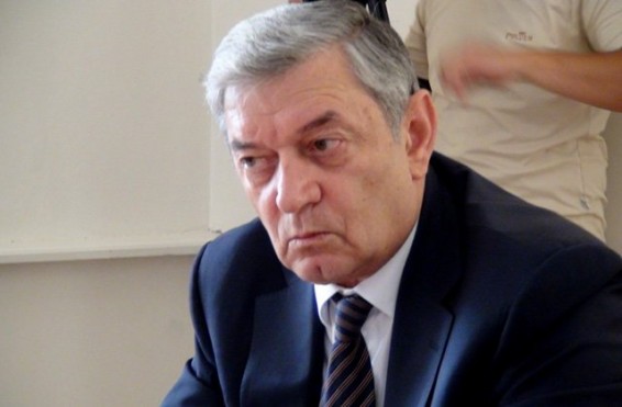 «Ասուլիսի ժամանակ ինձ հարց տվեցին՝ Վանեցյանին դո՞ւք եք երաշխավորել, ես ասացի՝ ես եմ երաշխավորել, բայց հետաքրքիրն այն է, որ ես չեմ երաշխավորել». Ցոլակյան