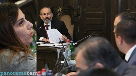 Գաբրիել Բալայանն անակնկալի եկավ կառավարության նիստում
