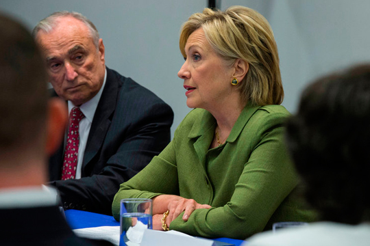 Նախկին պետքարտուղար Քոլին Փաուելն է ինձ խորհուրդ տվել օգտագործել անձնական էլփոստը. Քլինթոն