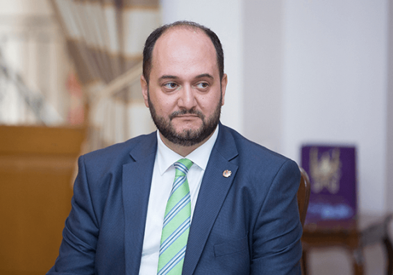 Դրսի ՀՅԴ-ն, եթե մոտիկից ծանոթանա ԿԳՄՍ նախարարի գործելաոճին, կհորդորի դուրս մղել նրան պետական համակարգից․ՀՅԴ ԳՄ անդամ