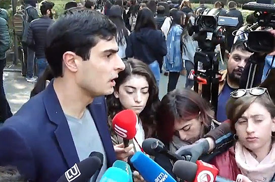 LIVE: Министр допустил в своей деятельности много упущений – председатель Студенческого совета ЕГУ