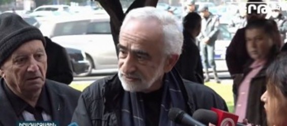 Արայիկ Հարությունյանի հրաժարականը պահանջող ցուցարարները Կառավարության մոտ են․ բողոքի ակցիան՝ ուղիղ