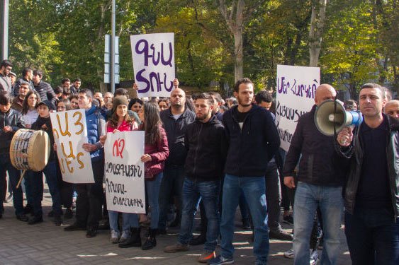 Մշակույթի մի խումբ գործիչներ հայտարարություն են տարածել
