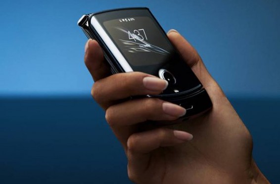 Motorola-ն երկու էկրանով ծալովի սմարթֆոն է ներկայացրել